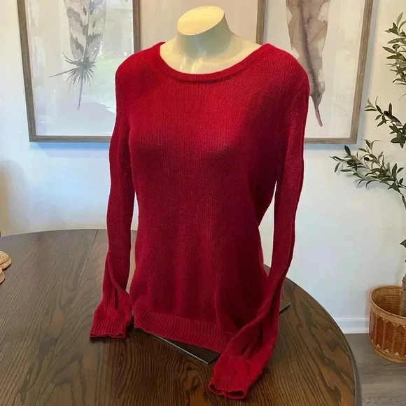 HARPER LANE Red Peekaboo Sleeve Crewneck Pullover Sweater Medium - Picture 1 of 5